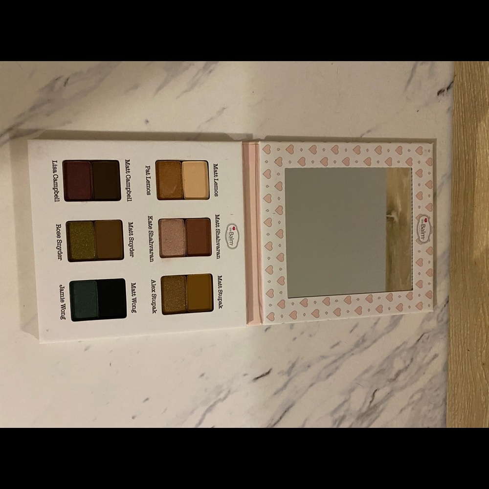 makeup pallet